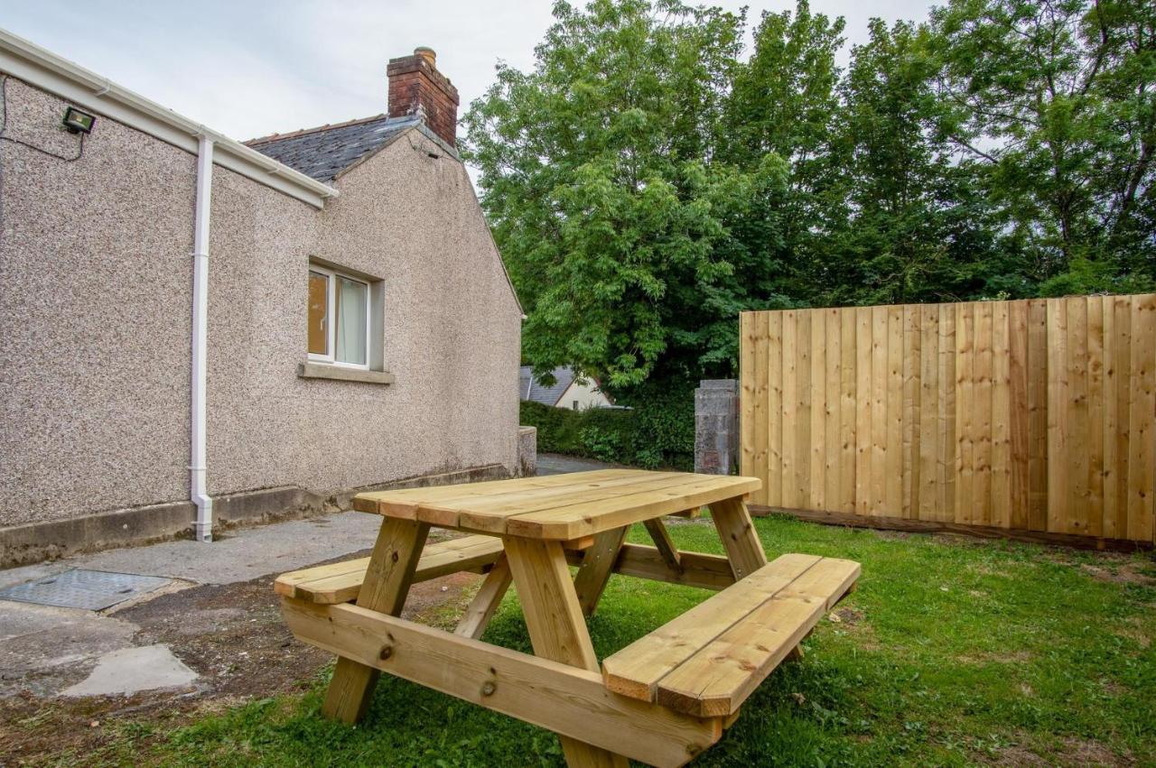 Holloway - 2 Bedroom Cottage - Stepaside Stepaside  ภายนอก รูปภาพ