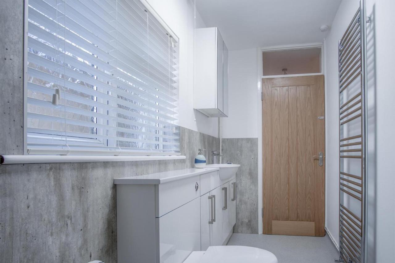 Holloway - 2 Bedroom Cottage - Stepaside Stepaside  ภายนอก รูปภาพ
